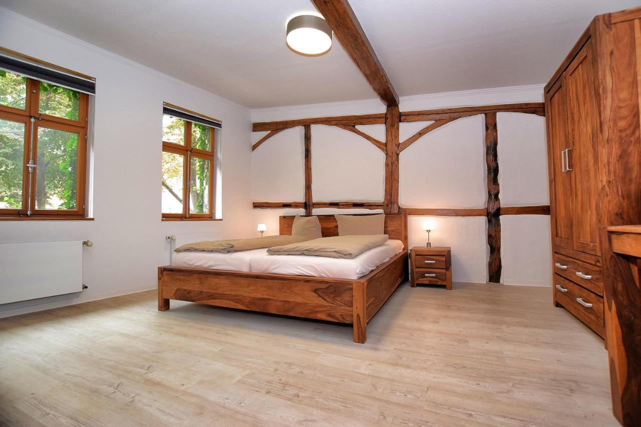 Zum Alten Krug Naumburg  Eksteriør bilde